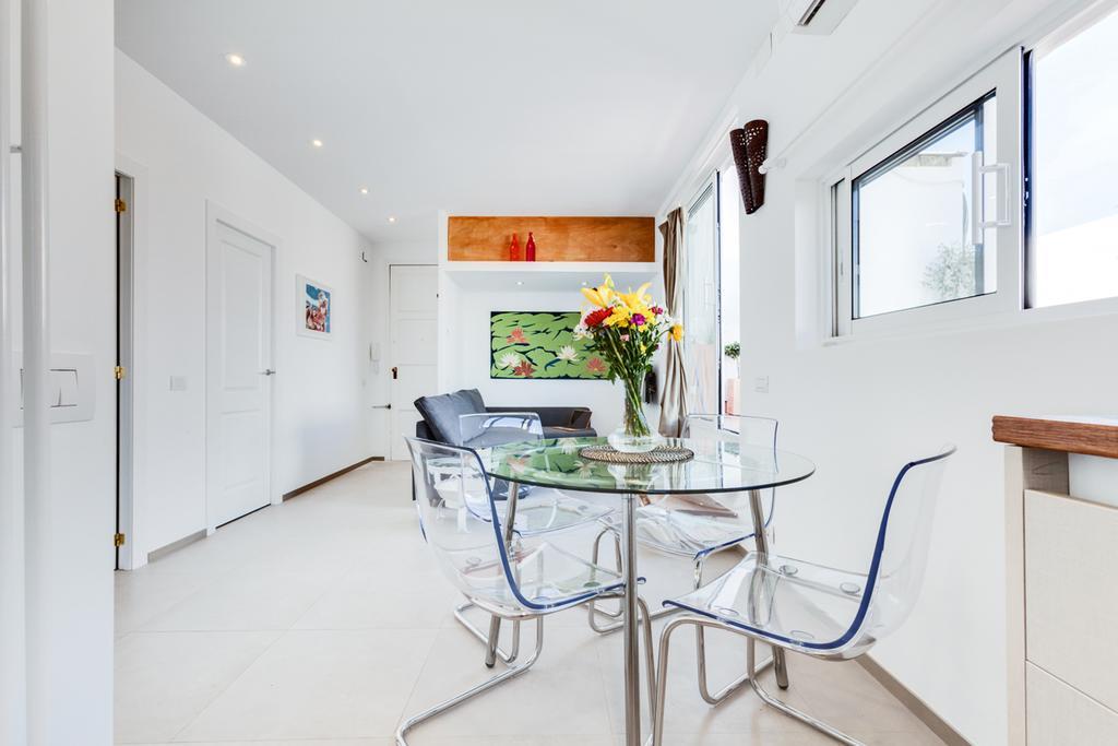 St. Antoni Sky Lounge Apartman Barcelona Szoba fotó